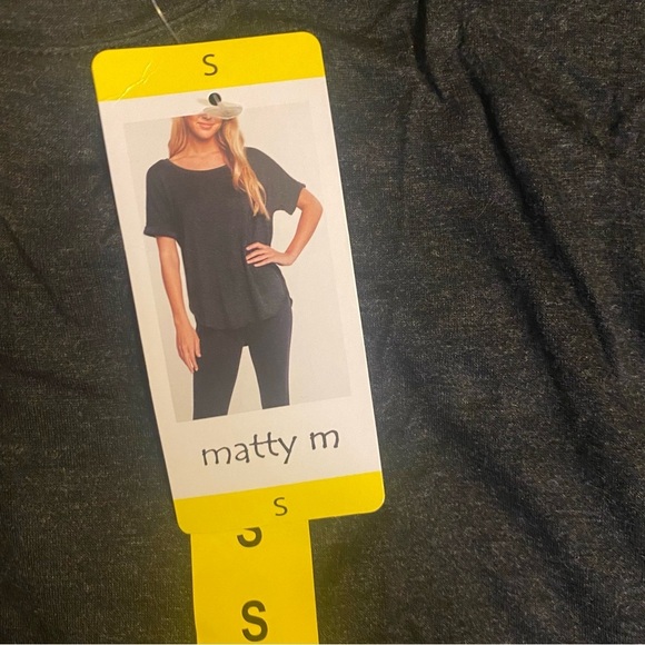 Matty M NWT Solid Dark Charcoal Color Basic Short Sleeve Shirt Top Sz S New - Picture 2 of 4
